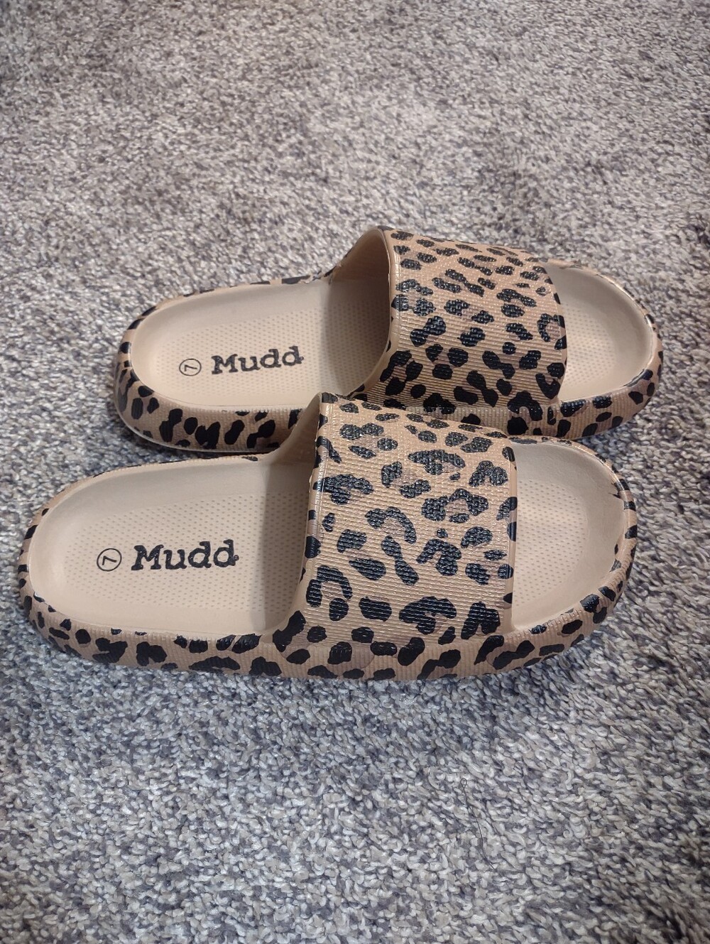 Mudd Leopard Print Slide Sandals in Tan and Black